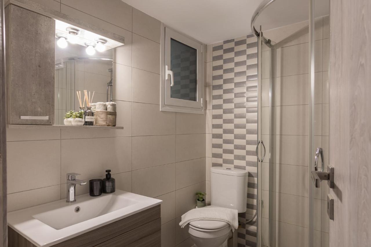 Spacious 2 Bedroom Apartment In Koukaki Атина Екстериор снимка