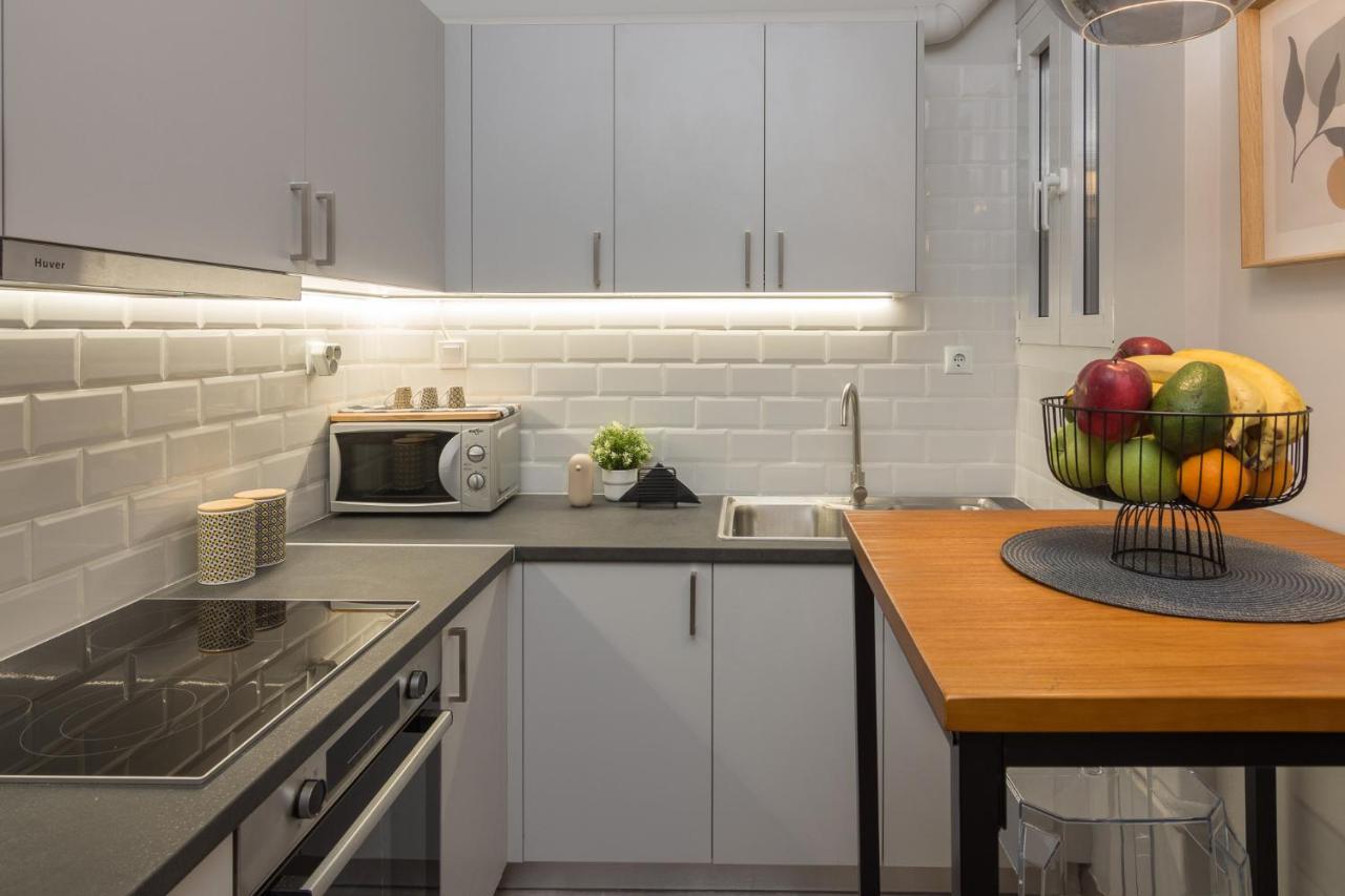 Spacious 2 Bedroom Apartment In Koukaki Атина Екстериор снимка