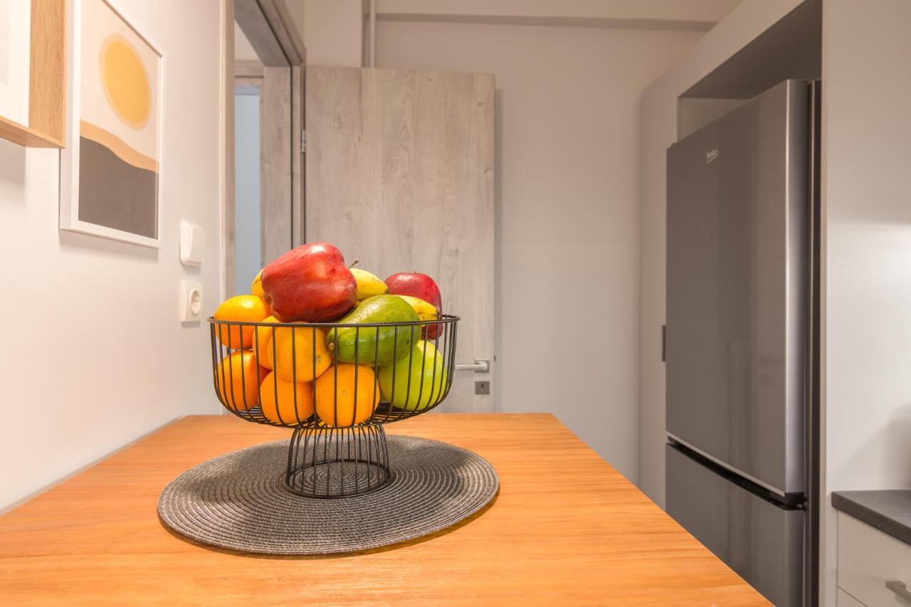 Spacious 2 Bedroom Apartment In Koukaki Атина Екстериор снимка